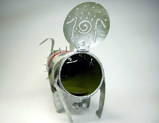 SPIKE JR �L�����h���X�^���h�i���j